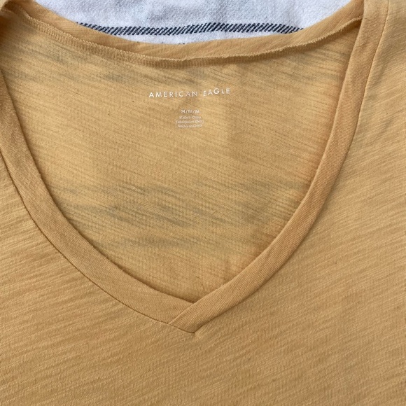 American Eagle Soft Basic Tee V Neck Yellow - Picture 2 of 2